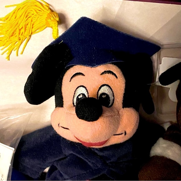 Disney 6 Mickeys, set of Mickey Mouse Beanies - Picture 2 of 8